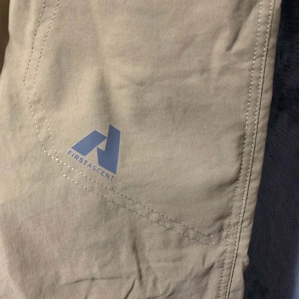 Eddie Bauer, FIRSTASCENT very good
